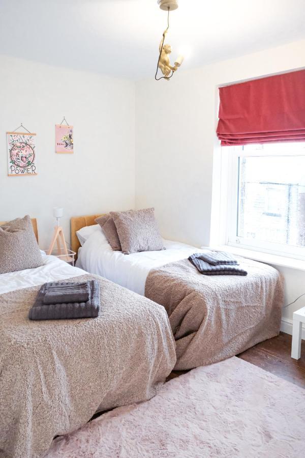 فيلا Gorgeous 3 Bed House In Matlock + Garden 'Lookout' المظهر الخارجي الصورة